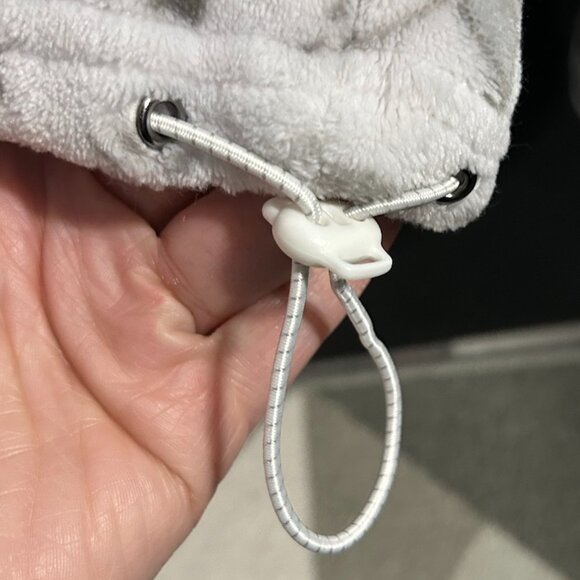 Eddie Bauer White/Gray Snowflake Fleece 1/4 Zip Pullover Women's Size M - Picture 5 of 10